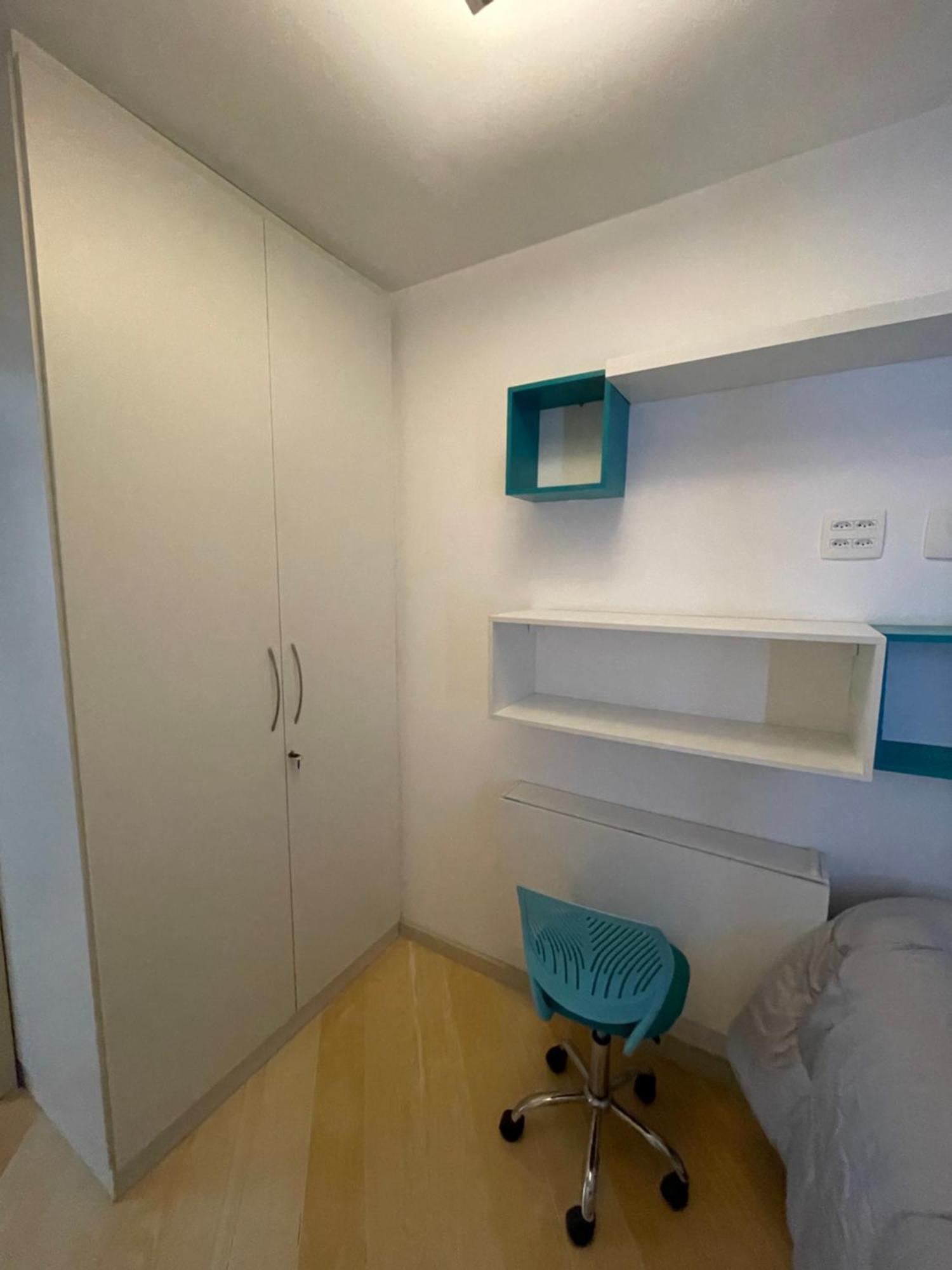2 Quartos Charmoso A 300m Da Do Leblon, Com Garagem E Portaria 24h